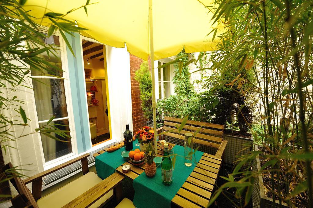 Appartement Les Patios Du Marais 1 *